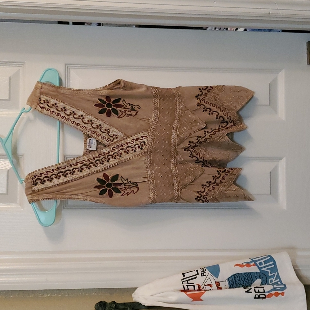 Cute boho top
